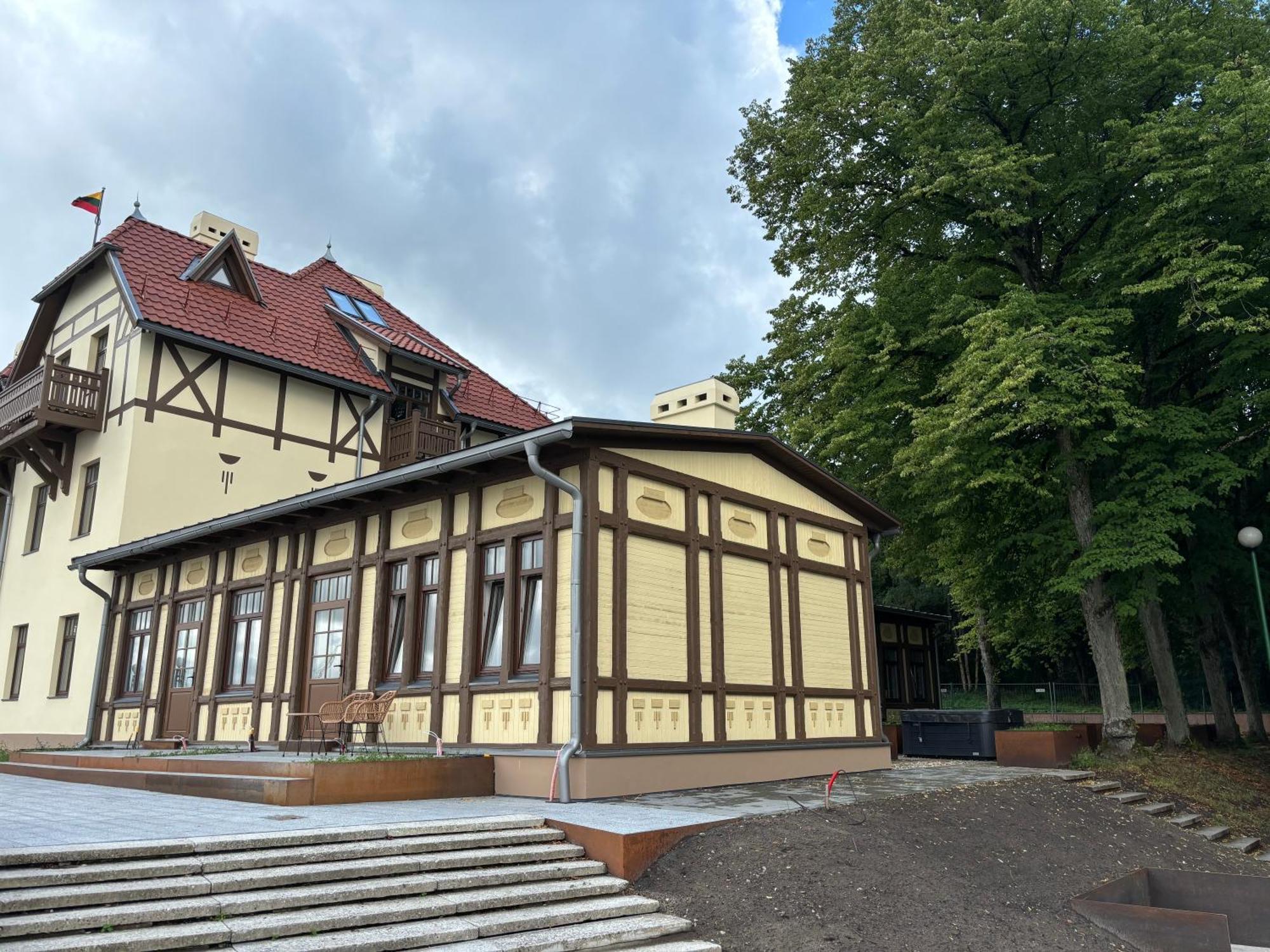 Smiltynes Kurhauzas Sandkrug Kurhaus Клайпеда Екстериор снимка